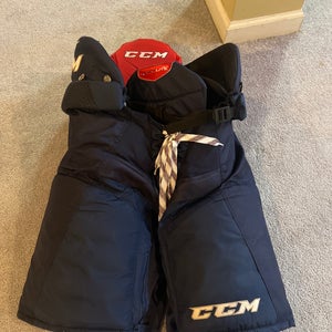 Used Large CCM QuickLite Hockey Pants