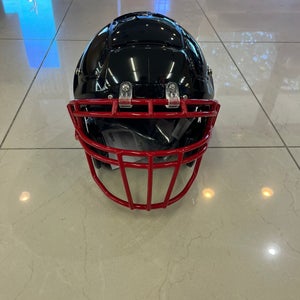 New Schutt F7 Collegiate Helmet Molded Black with Red Face Mask Size Large
