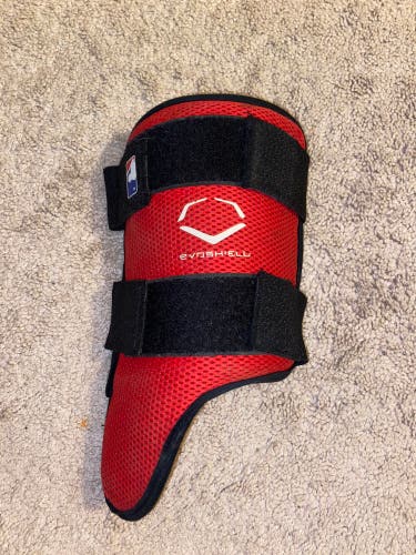 Red Used Senior EvoShield Shin Guards Leg guard