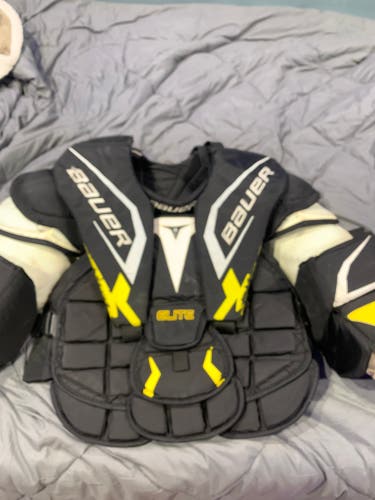 Used Medium Bauer Elite Goalie Chest Protector