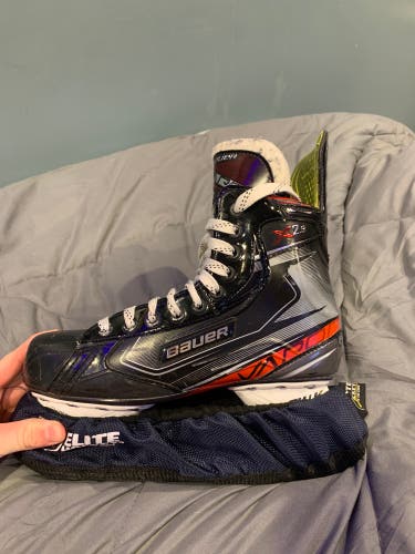 Used Bauer Regular Width Size 7.5 X2.9 Hockey Skates