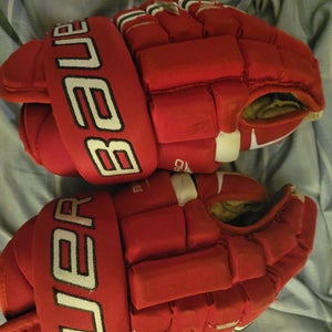 Used Bauer Gloves 14"