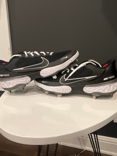 Nike Alpha Huarache 3 Metal Baseball Cleat