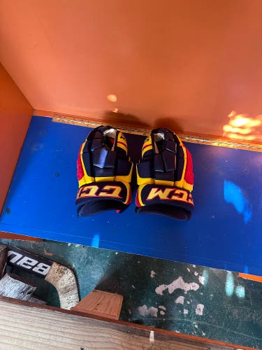 CCM 14" Pro Stock U+ Crazy Light Gloves