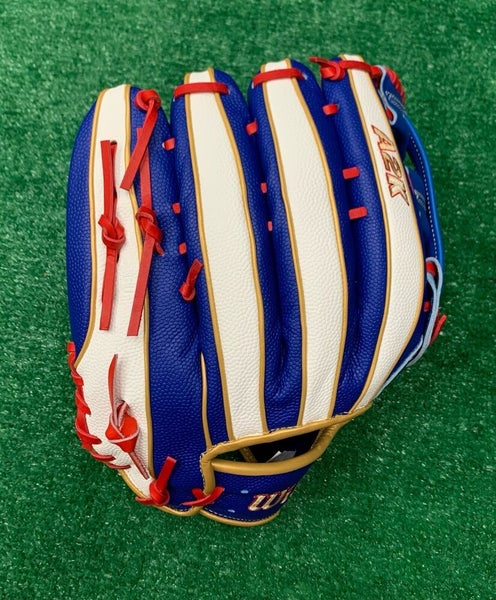 Wilson 2023 A2K Mookie Betts 12.5 inch WBW101012125 Baseball Glove