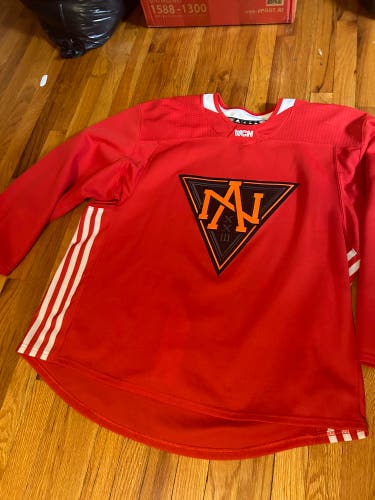 Red Used Large Adidas Jersey