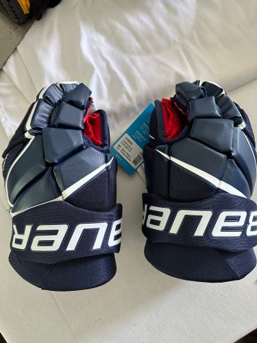New Bauer 13" Vapor 3X Gloves