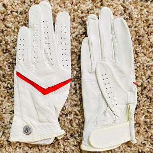 New PGA Leather Lady's pair of golf gloves. White red. Inc. Button Marker. sz 18