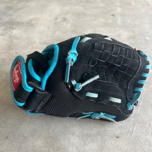 Used Rawlings Savage Right Hand Throw Baseball Glove 10". A R1 S4 L1