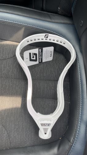 New Attack & Midfield Unstrung Mustang Head