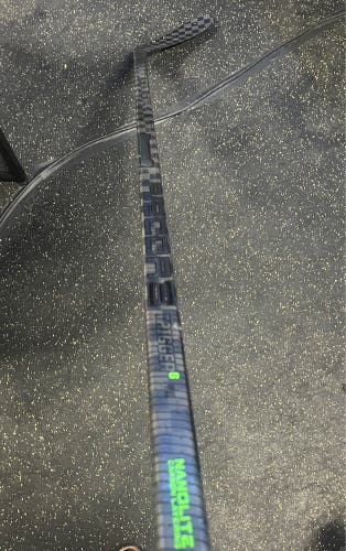 Senior Right Handed P28  Trigger 6 Pro Hockey Stick