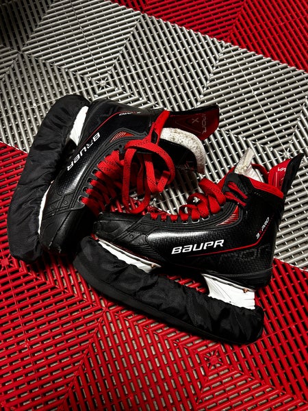Used Bauer Wide Width Size 8 Vapor 3X Pro Hockey Skates