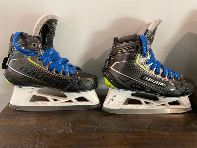 Junior Used Bauer Elite Hockey Goalie Skates Regular Width Size 1.5