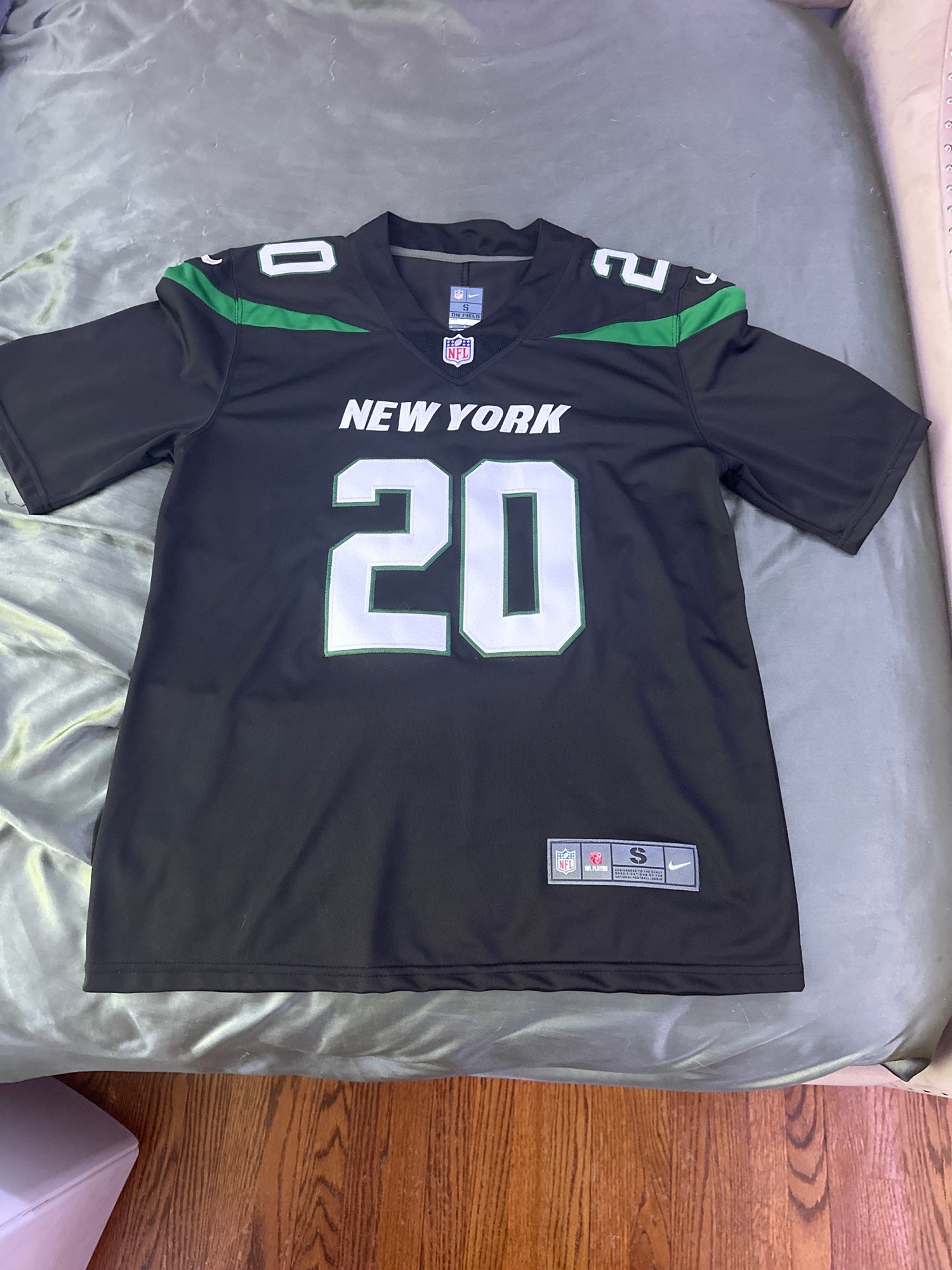 Breece Hall New York Jets Nike Men's NFL Game Football Jersey in White, Size: Small | 67NM06EV9ZF-GZ0