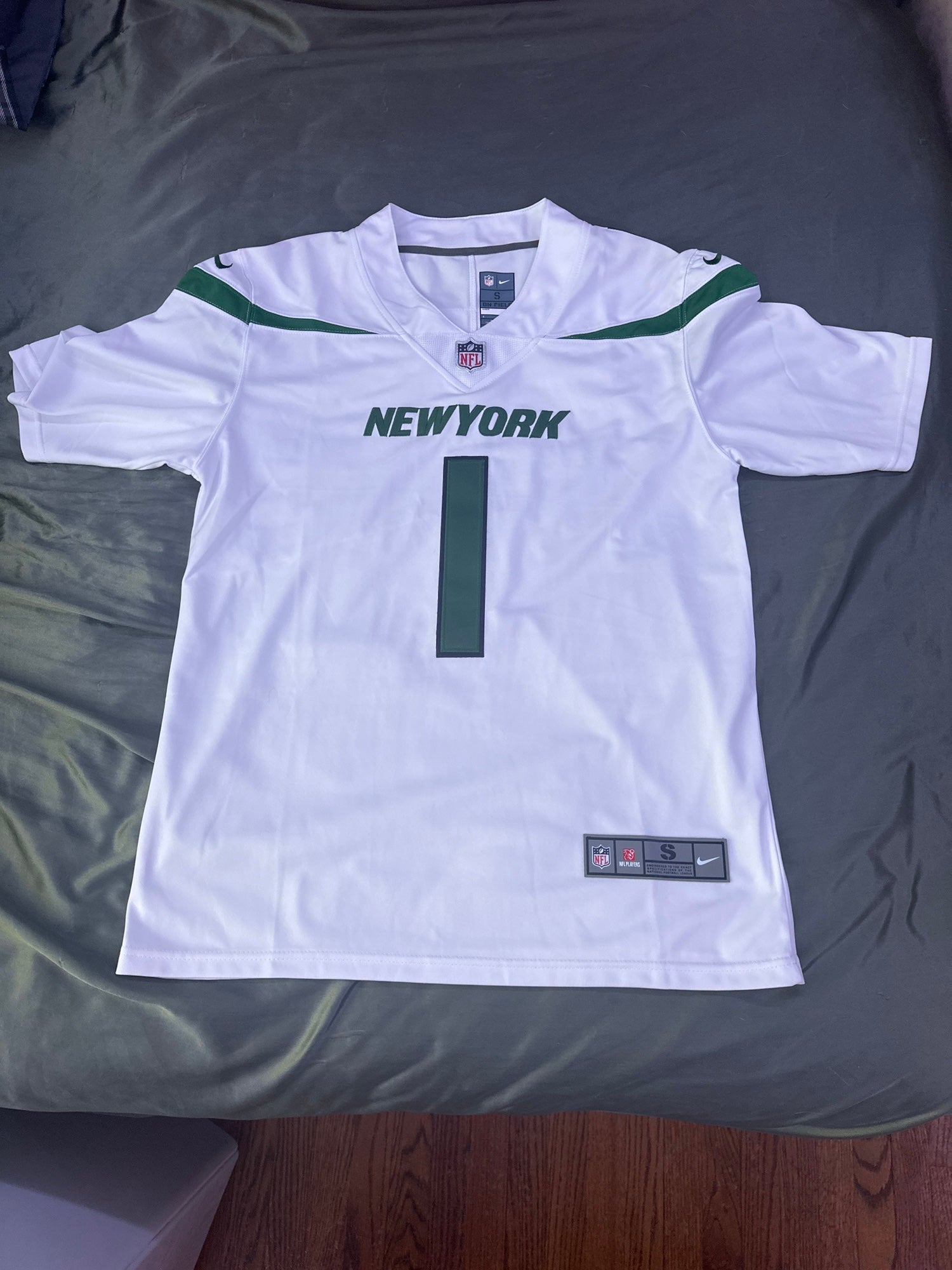 Nike Men's New York Jets Sauce Gardner #1 Alternate Game Jersey