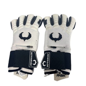 Used Renegade Eclipse Size 9 Soccer Goalie Gloves