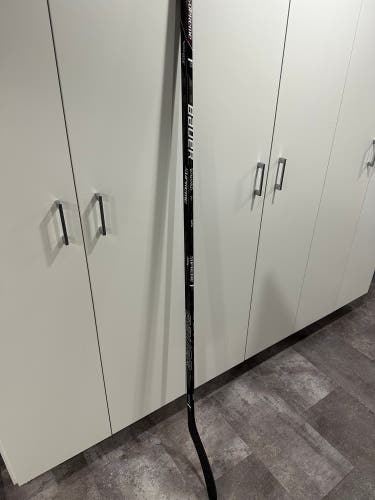 Senior Left Hand P88 Pro Stock Supreme 1S Hockey Stick