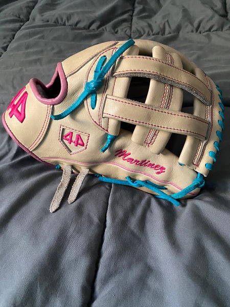 Outfield 12.75" 574 Baseball Glove