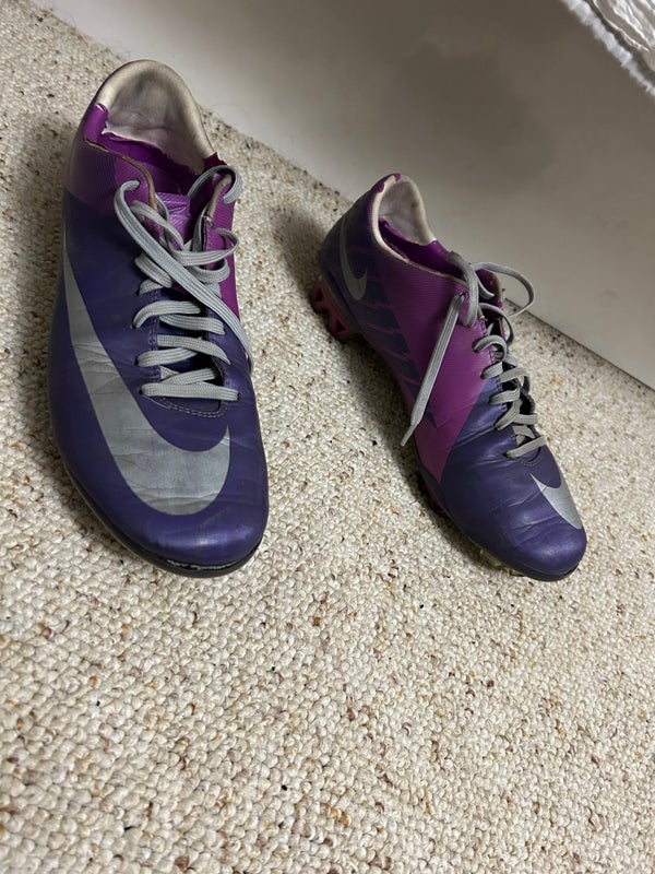 Nike Mercurial Vapor 12 Euphoria Size 7 Cleats for Sale in El Paso, TX -  OfferUp