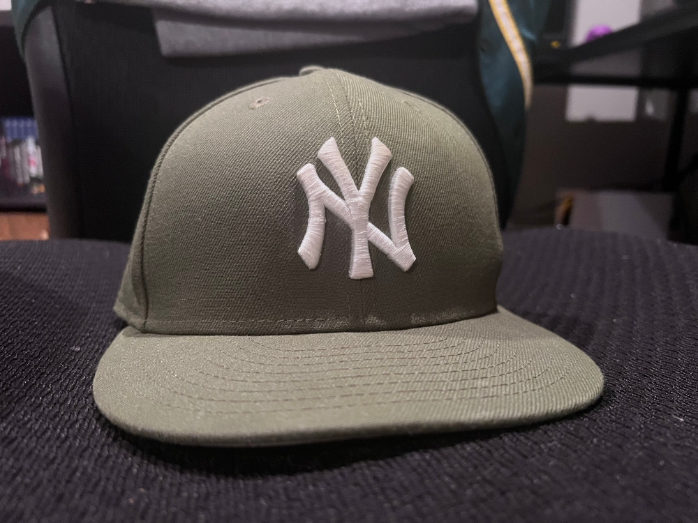 Green New York Yankees Hat