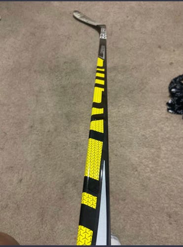 Bauer supreme hockey stick