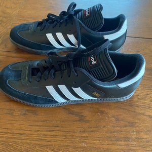 Adidas Men’s Samba Classic size 13