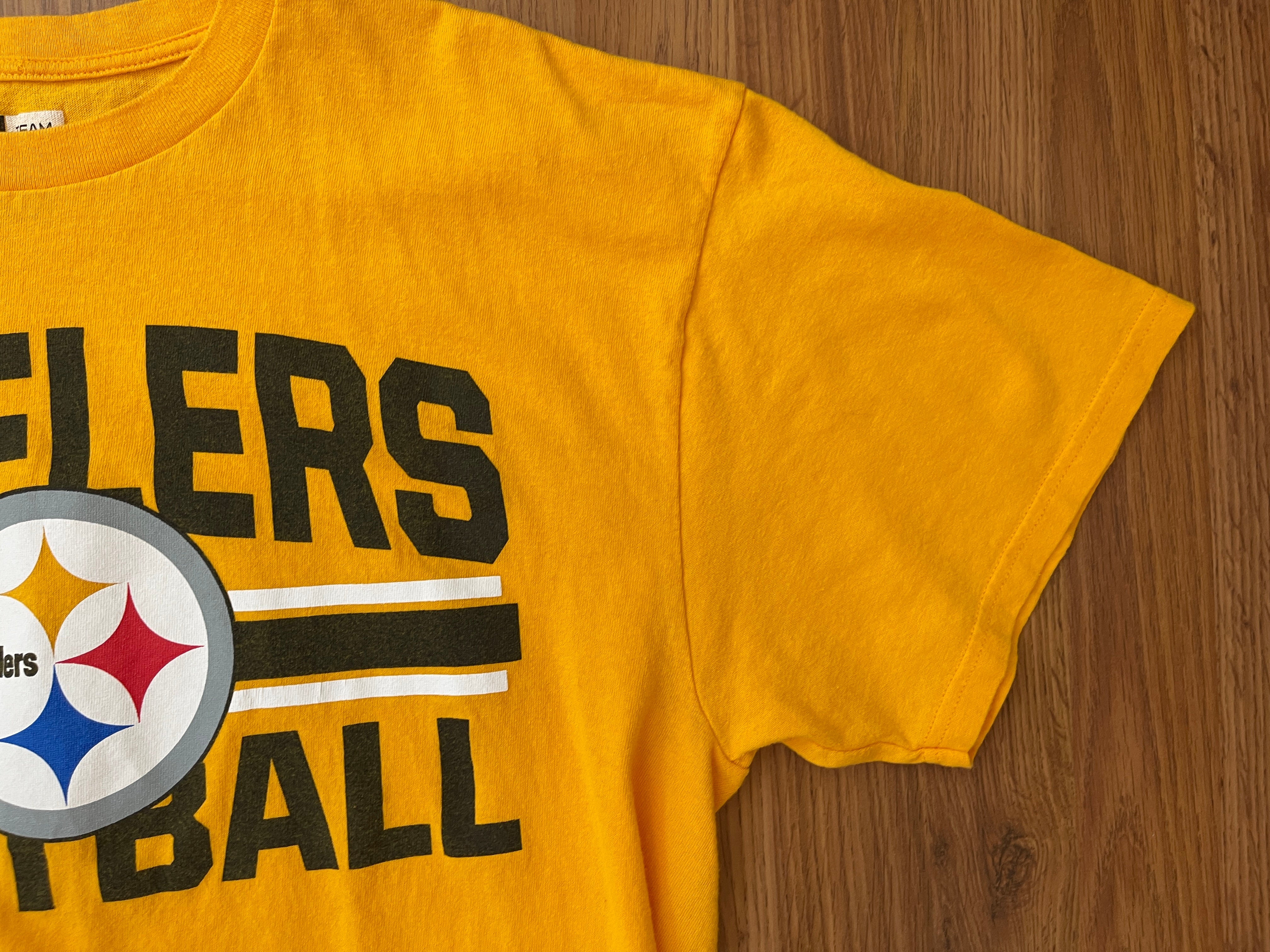 Pittsburgh Steelers NFL FOOTBALL NFL TEAM APPAREL Men's Gold Size Large T  Shirt!