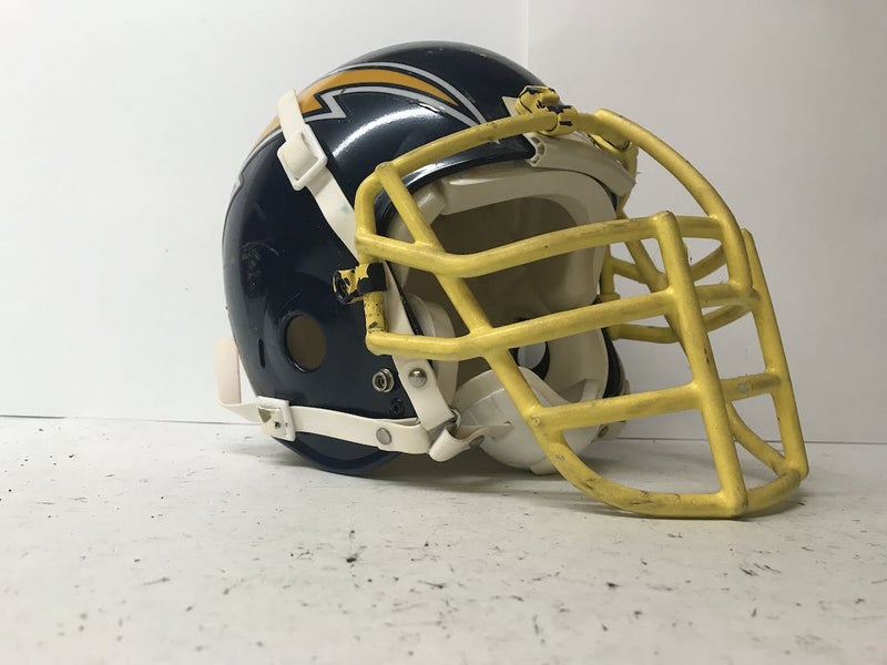 Used Schutt Air Standard Ii Md Football Helmets