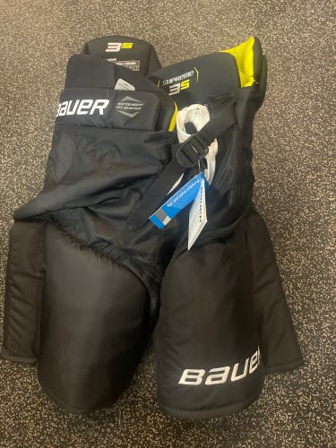 Senior Large Bauer Supreme 3S Hockey Pants