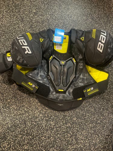 Bauer Supreme M3 Shoulder Pads