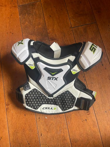 STX Cell V Shoulder Pads - Youth Medium