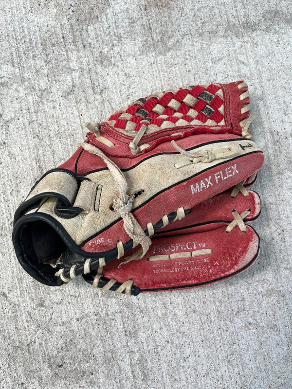 Used Mizuno Right Hand Throw Infield Baseball Glove 11.5"