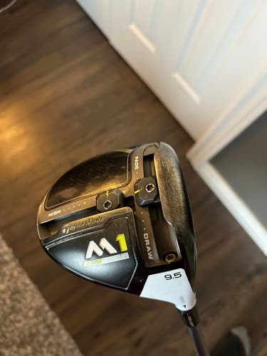 Men's Right Handed Stiff Flex 9.5 Loft M1 Driver