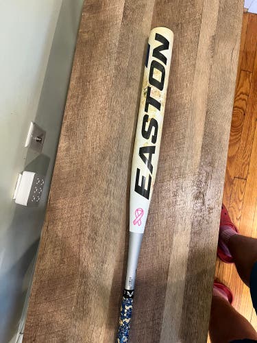 Easton  26 oz 34" Salvo Bat