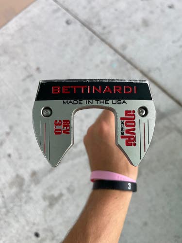 Used Men's Bettinardi Right Putter 35”