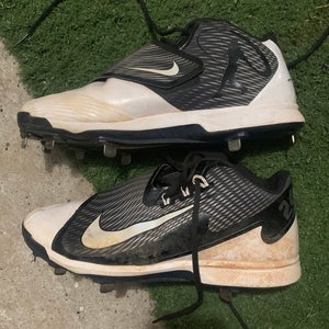 Nike Swingman Legend Baseball Cleats