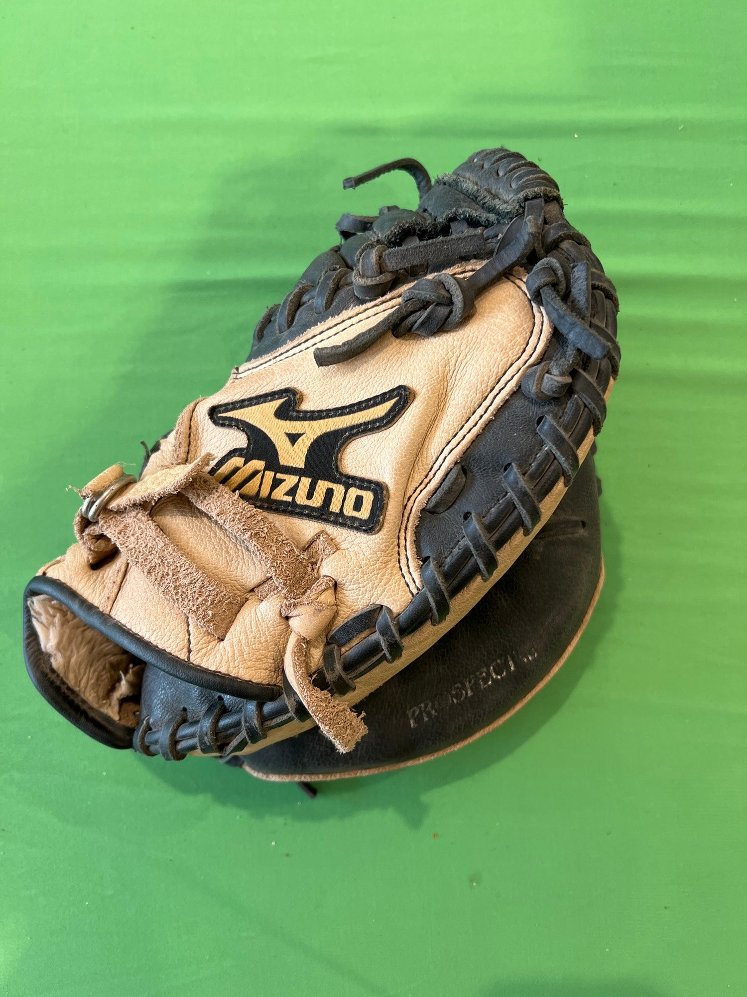 Mizuno Prospect Baseball Catchers Mitt 32.5” GXC105 311667