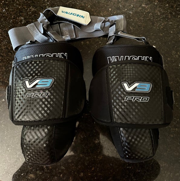 Used Vaughn V9 Pro Knee Guards