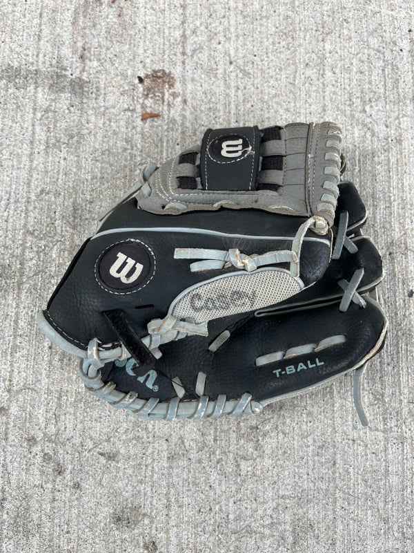 Wilson 10 A200 Series T-Ball Glove, Left Hand Throw