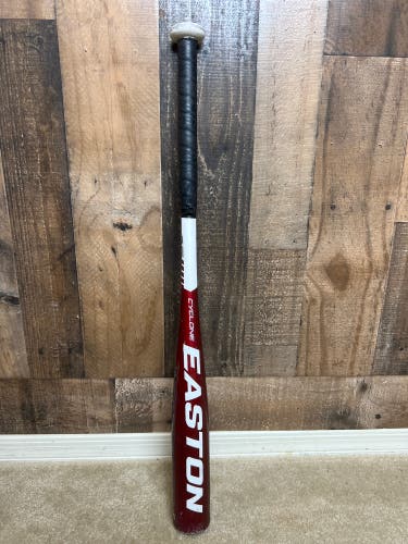 USSSA Certified Alloy (-10) 18 oz 28" Cyclone Bat