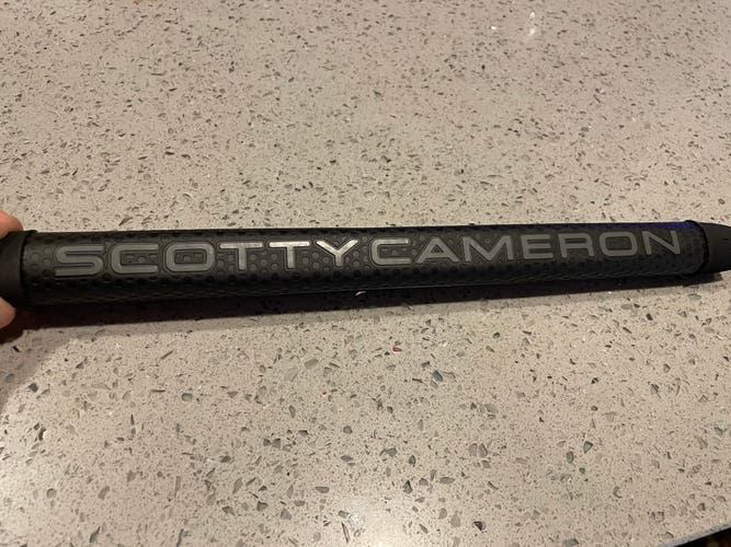 New Scotty Cameron Matador Grip - Medium