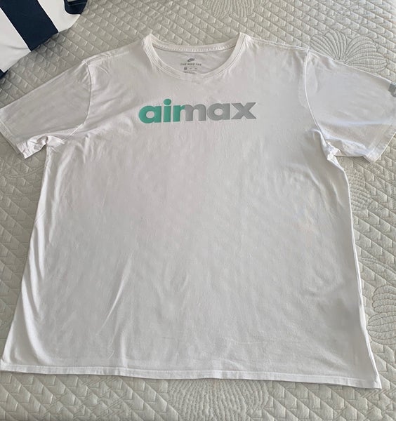 breng de actie Kwade trouw Roos Men's Nike AirMax block logo athletic cut white shirt size XXL |  SidelineSwap