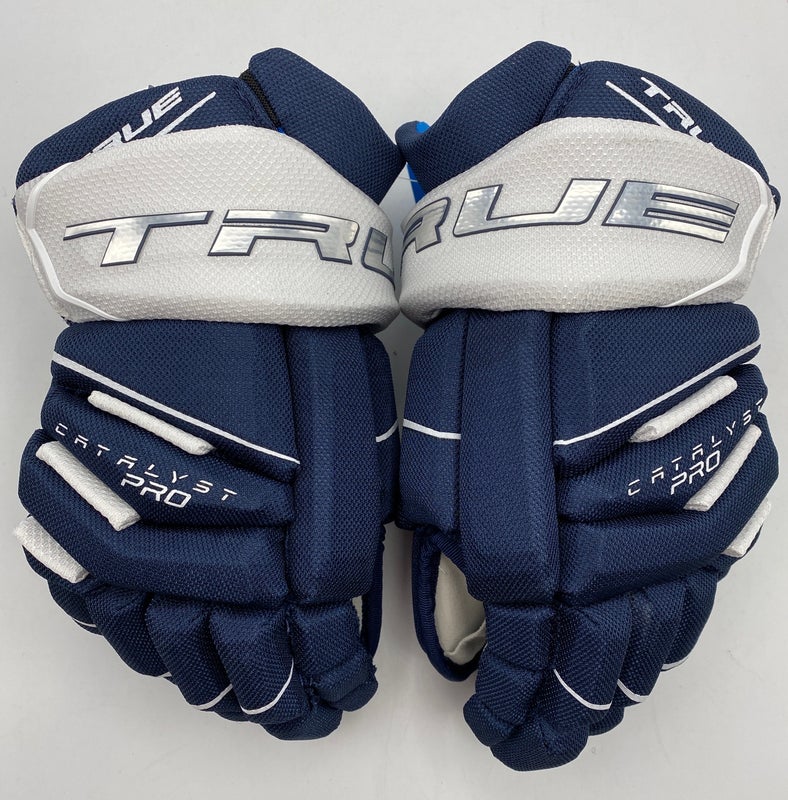 NEW True Catalyst Pro Glove, Navy/White 11”