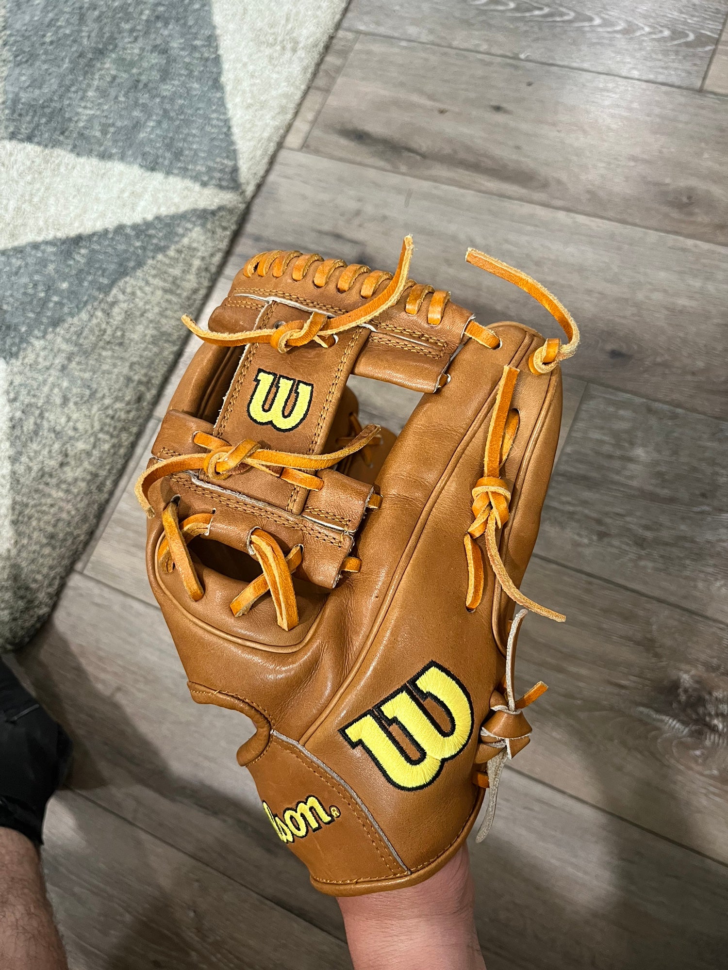 Wilson A2000 Ice DP15 11.5 Baseball Glove: WBW100795115