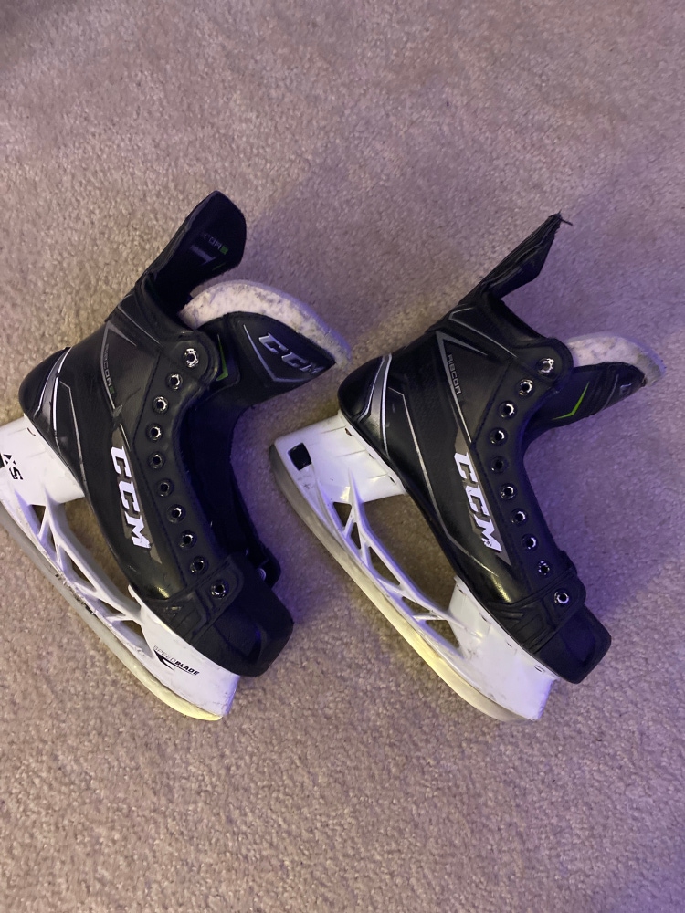Used CCM Regular Width  Size 7.5 RibCor 76K Hockey Skates