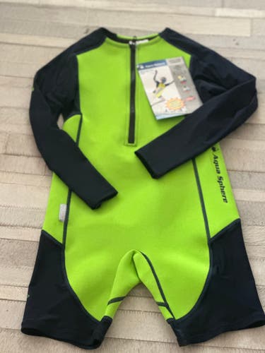 Kids NWT Aqua Sphere 10y wetsuit