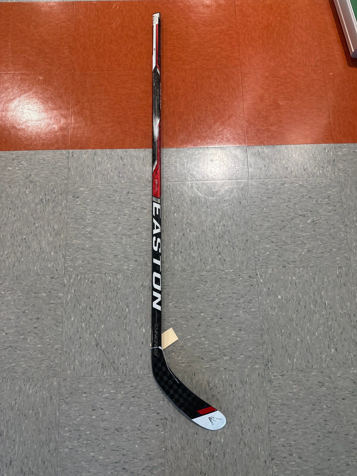 Easton Synergy GX Grip Hockey Stick - Junior