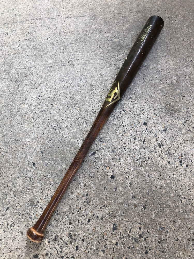 Used Louisville Slugger Maple Y271 (30") Wood Baseball Bat - 20OZ (-10)