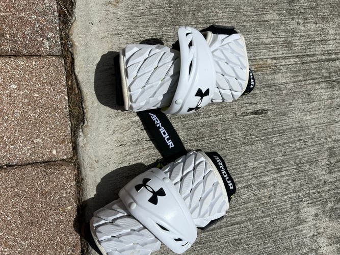 Medium/Large Adidas Arm Pads