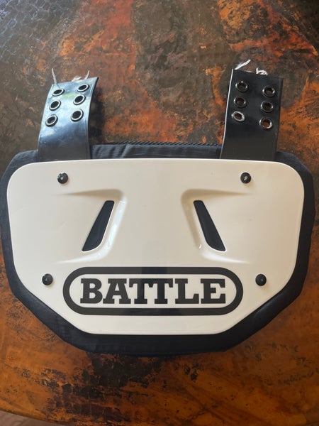 Adult Battle back plate white